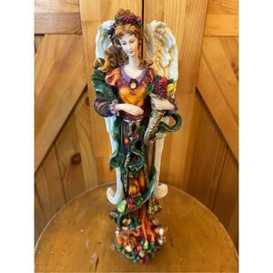 Lennox "Harvest Angel" Collectible, rare, 1998; The Angels Of Life Collection (8